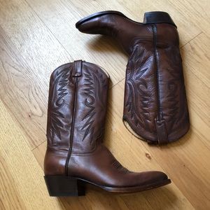 Brown Men’s Size 10.5 Cowboy Boots